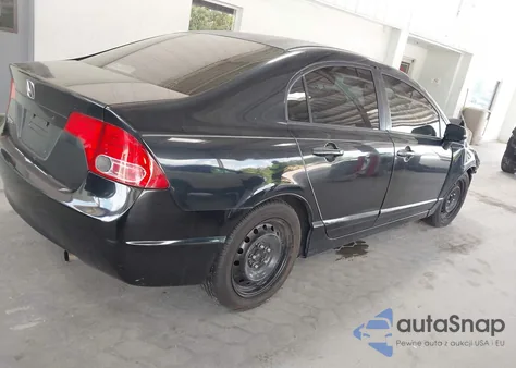 2007 Honda Civic Lx z USA, uszkodzony, nr VIN 1HGFA16577L137074